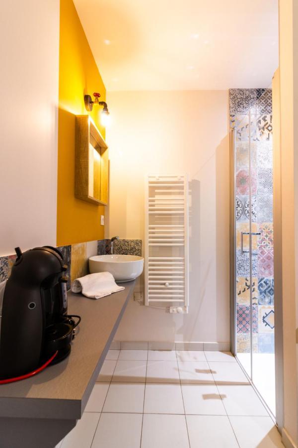 Les Halles Positives, Draps Compris Sarlat-la-Caneda Exterior photo
